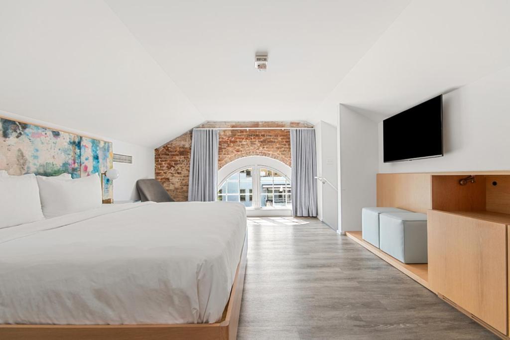 The Doyle Hotel 4*
